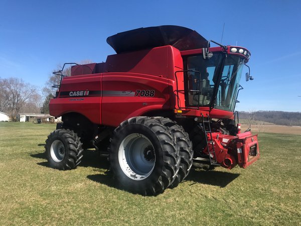 REAL ESTATE & FARM EQUIPMENT AUCTION - 4.95+/- ACRES IN 3 TRACTS IN GALLATIN COUNTY, KENTUCKY